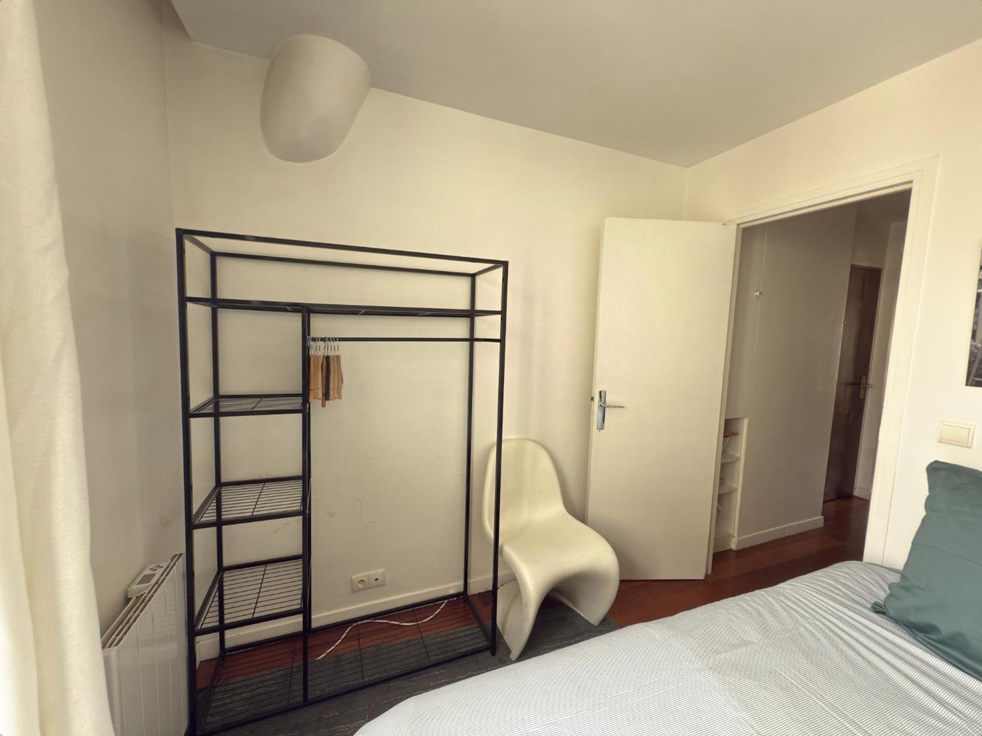 Avec Balcon Apartment Paris